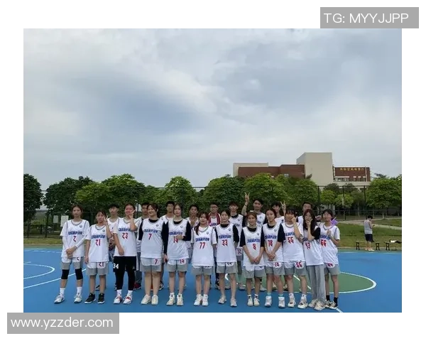 北京篮球队的奋斗历程与邀请赛背后的故事揭秘